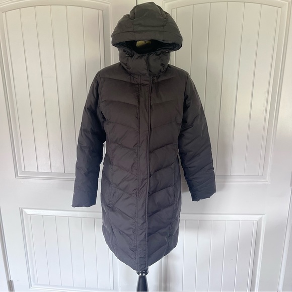 Eddie Bauer black long goose down parka women’s medium (needs zipper replaced) - Picture 1 of 5